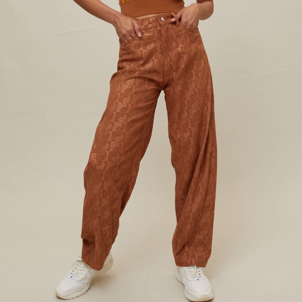 bdg rih embossed corduroy pant